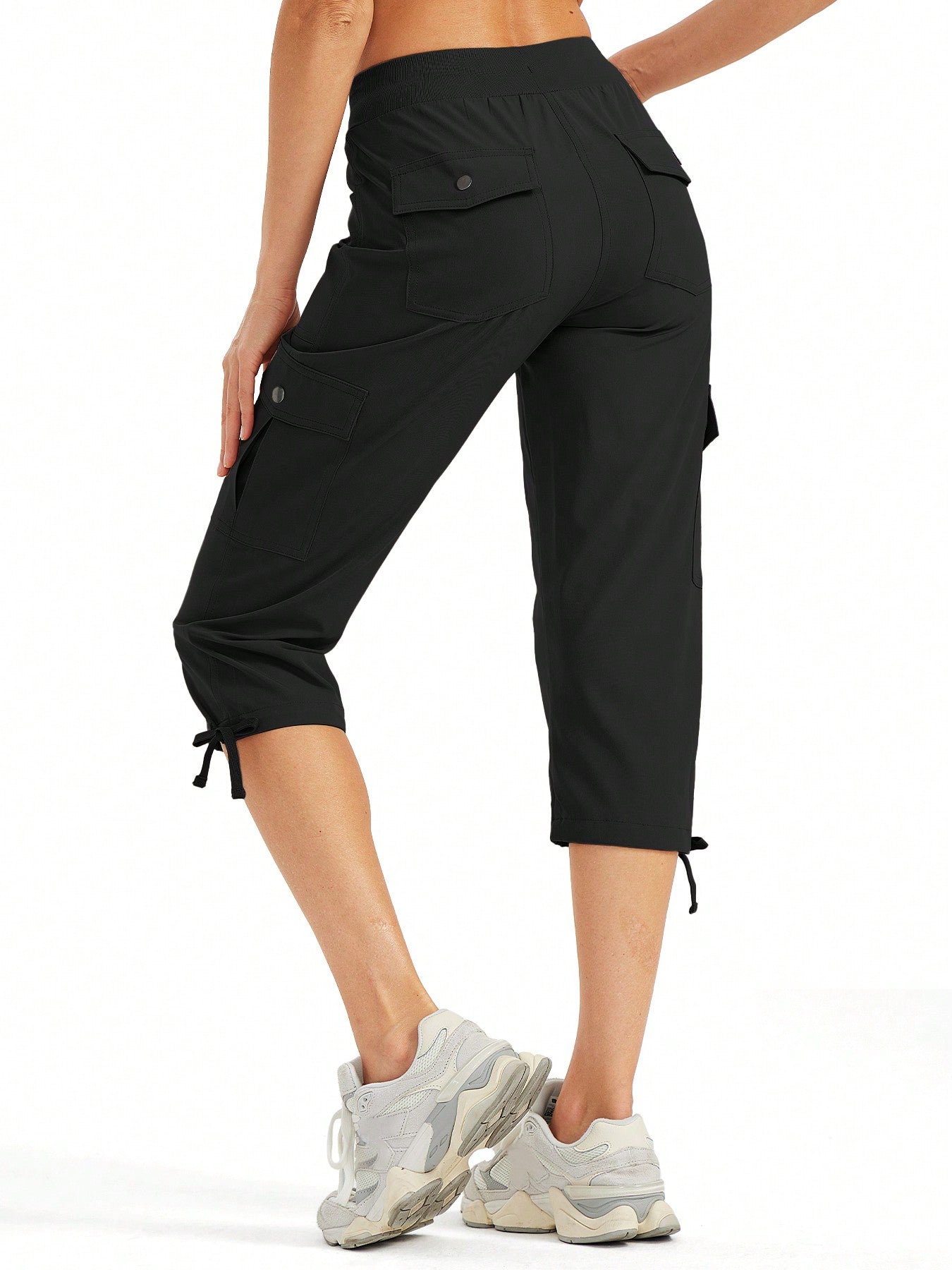 Women's Cargo Capris Hiking Pants Lightweight Quick Dry Outdoor Athletic Travel Casual Loose Comfy Cute Pockets
