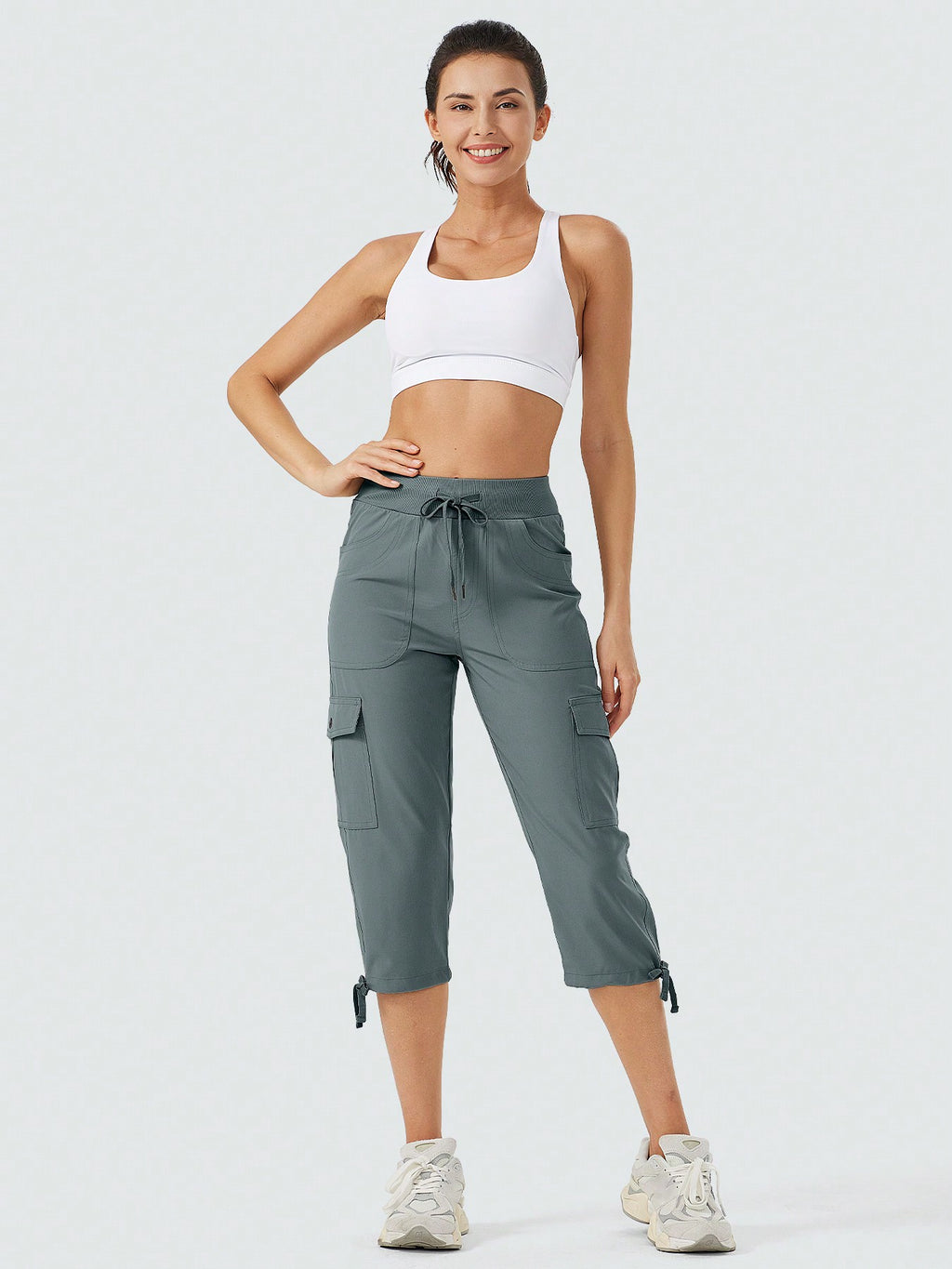 Women's Cargo Capris Hiking Pants Lightweight Quick Dry Outdoor Athletic Travel Casual Loose Comfy Cute Pockets
